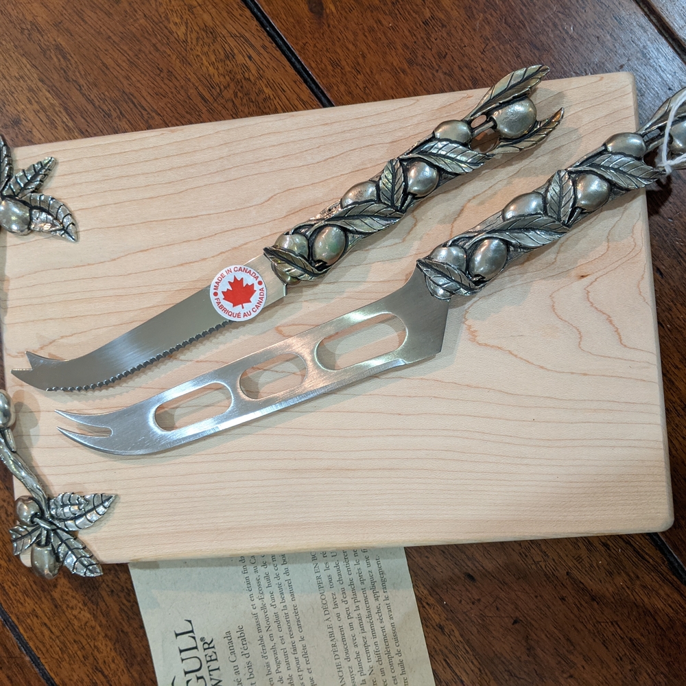 Tapas Cheese Knife And Board Set with Olive And Leaf Design